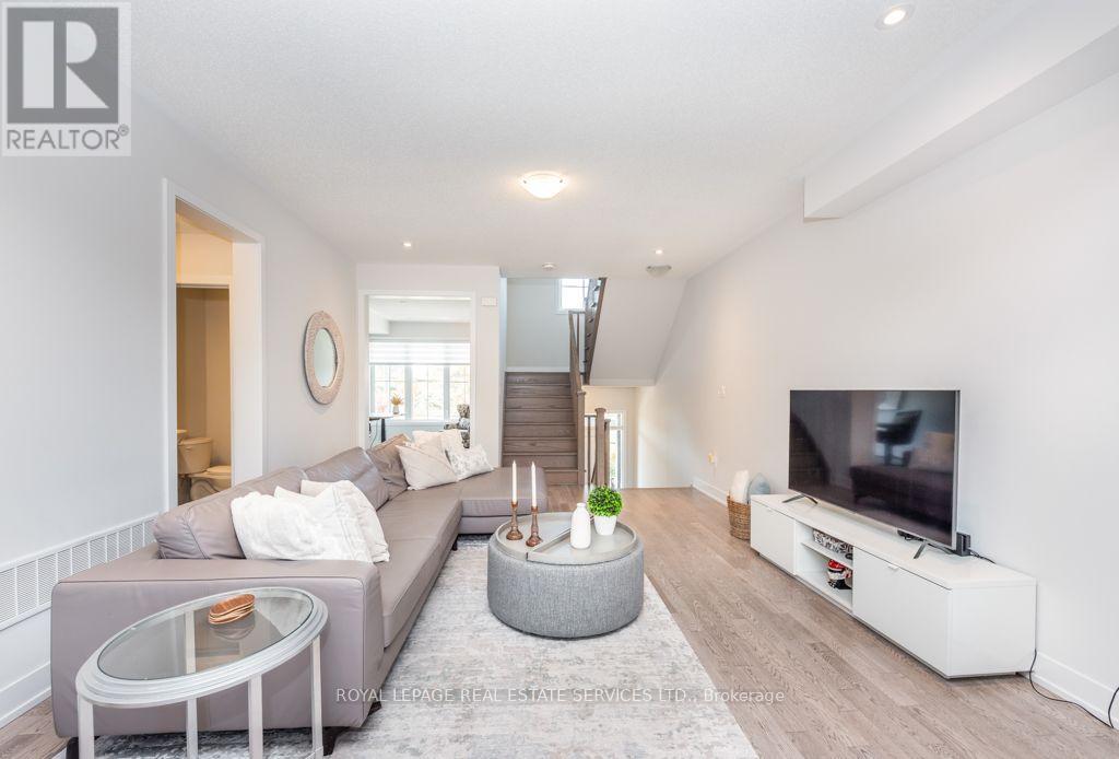 1444 Yellow Rose Circle, Oakville, Ontario  L6M 4G3 - Photo 16 - W14107596