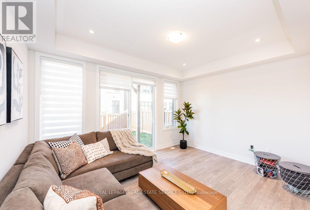 1444 Yellow Rose Circle, Oakville, Ontario  L6M 4G3 - Photo 41 - W14107596