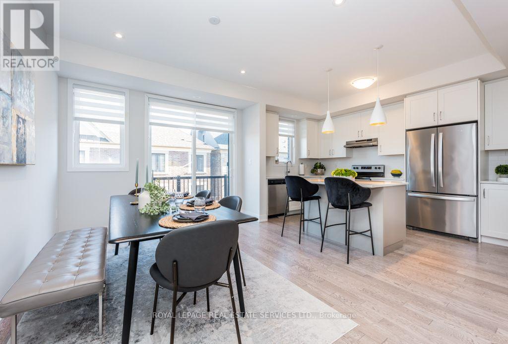 1444 Yellow Rose Circle, Oakville, Ontario  L6M 4G3 - Photo 8 - W14107596