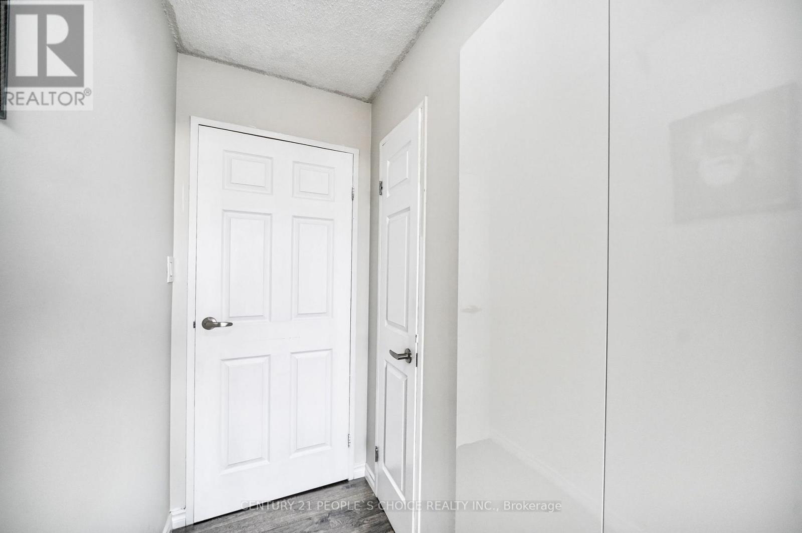 1710 - 5 Rowntree Road, Toronto (Mount Olive-Silverstone-Jamestown), Ontario  M9V 5G9 - Photo 28 - W14107652