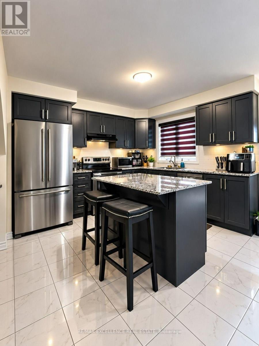 470 Remembrance Road, Brampton (Northwest Brampton), Ontario  L7A 5E1 - Photo 8 - W14107658