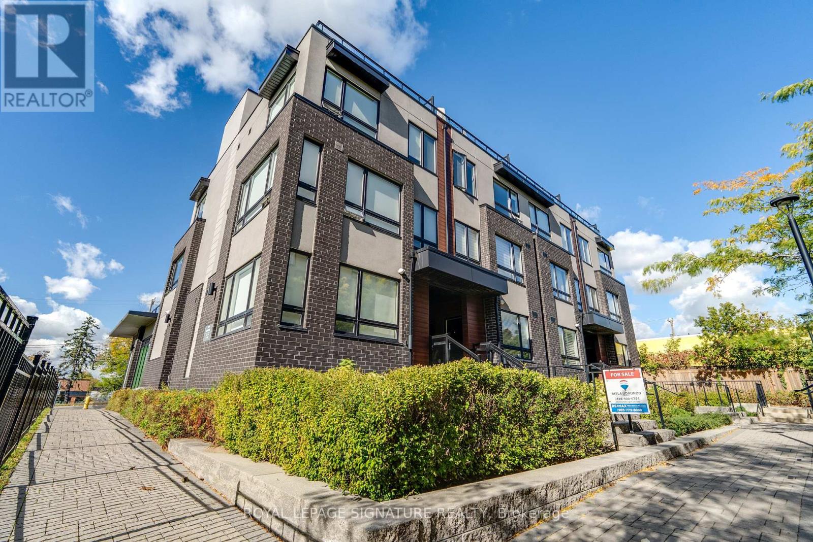 304 - 1150 Briar Hill Avenue, Toronto, Ontario  M6B 0A9 - Photo 24 - W14107672
