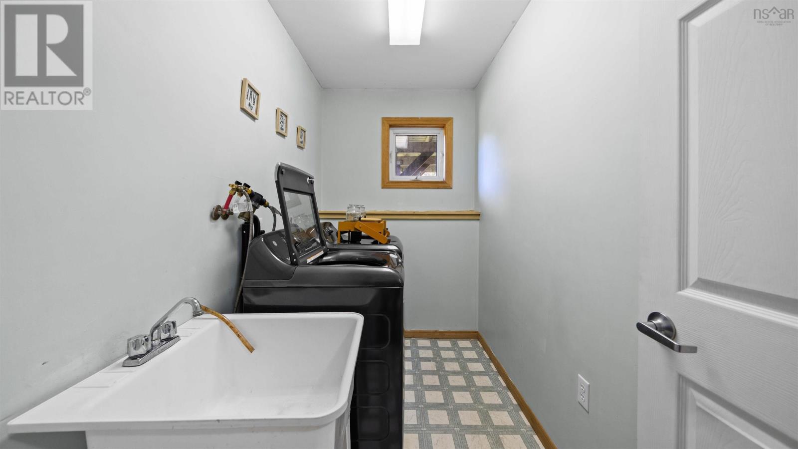 picture 32