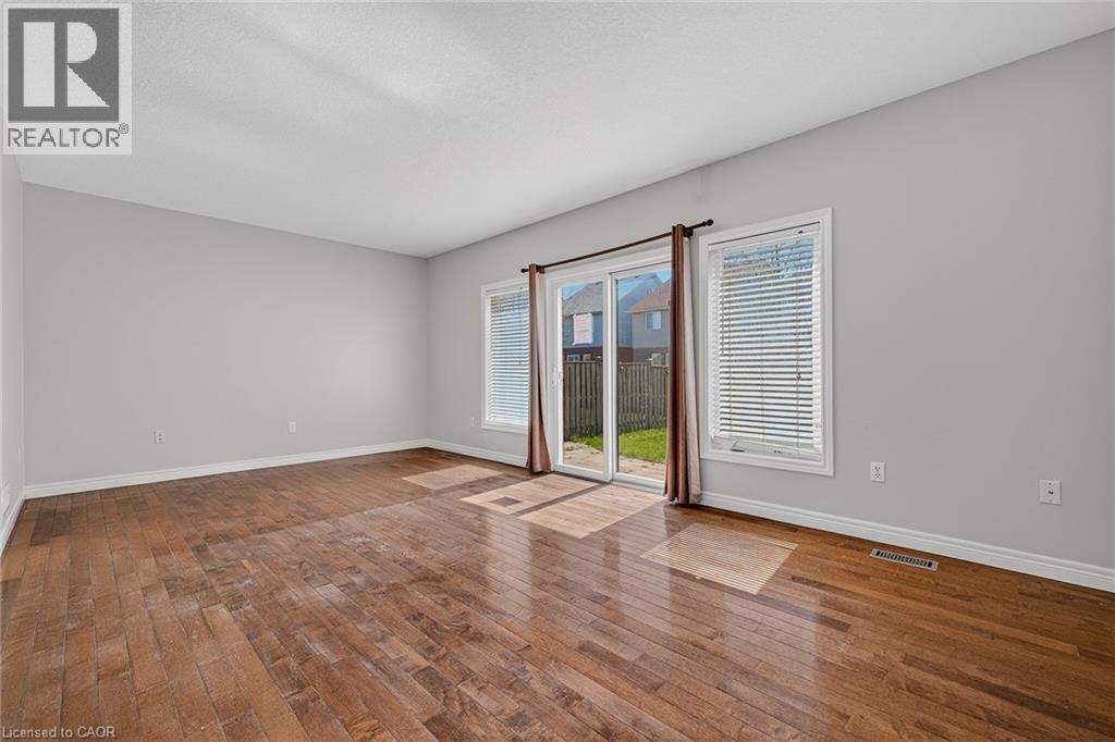 19 Sinclair Street, Guelph, Ontario N1L 1S1 - Photo 12 - 40824882