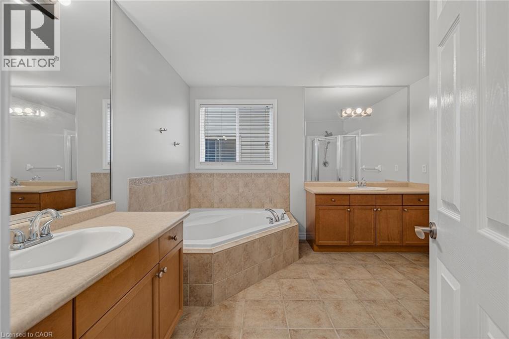 19 Sinclair Street, Guelph, Ontario N1L 1S1 - Photo 22 - 40824882
