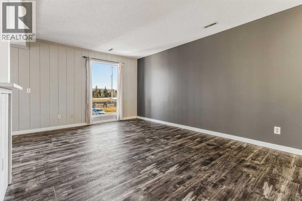 401, 3500 Varsity Drive NW, Calgary, Alberta  T2L 1Z5 - Photo 7 - A2354111
