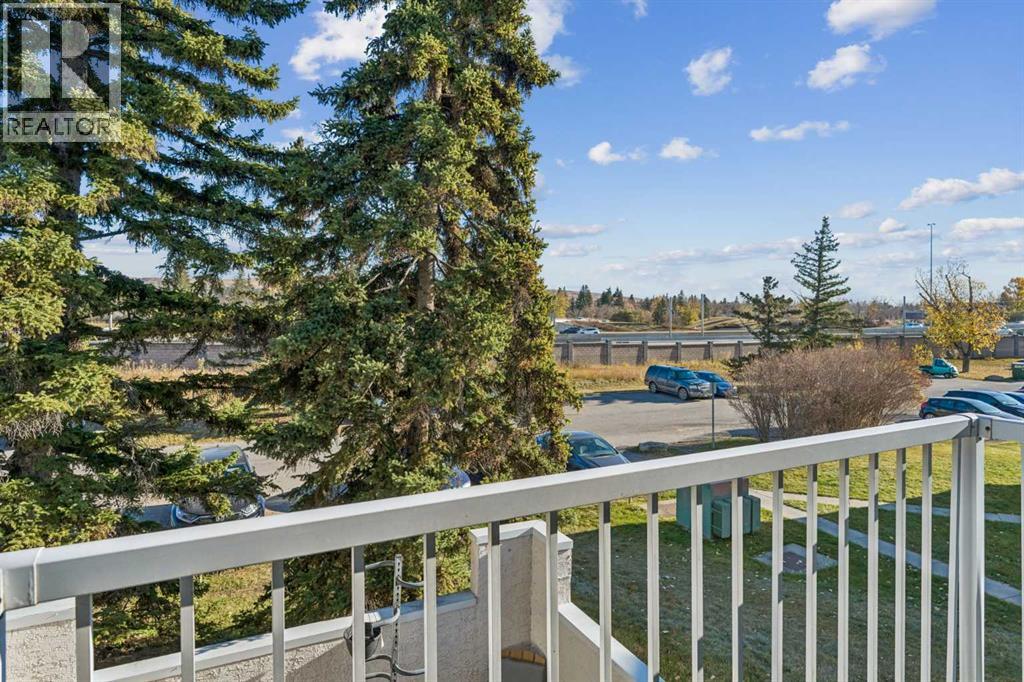 401, 3500 Varsity Drive NW, Calgary, Alberta  T2L 1Z5 - Photo 24 - A2354111