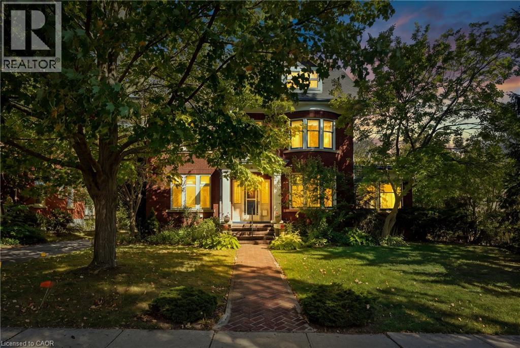 32 Wentworth Avenue, Cambridge, Ontario  N1S 1G6 - Photo 4 - 40863280