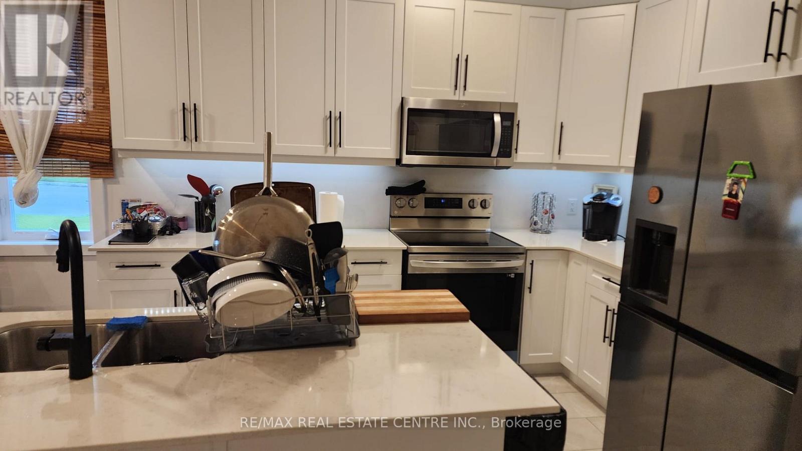 102 Julie Crescent, London South (South J), Ontario  N5Z 0B2 - Photo 9 - X14107584