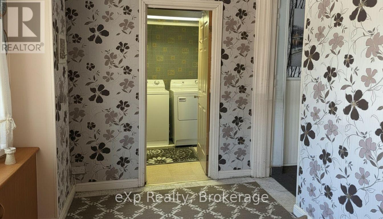 385 11th Avenue, Hanover, Ontario  N4N 2R7 - Photo 36 - X14106298