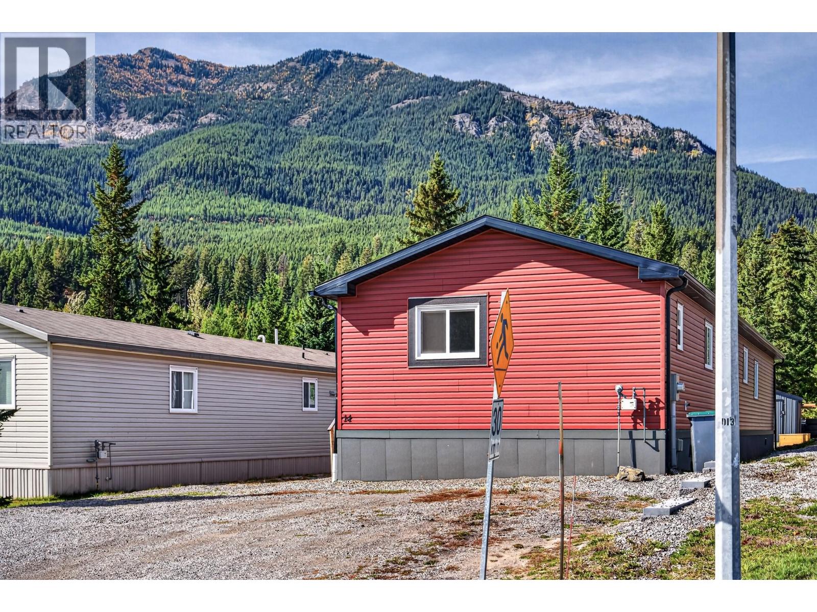 14 Delta Crescent, Elkford, British Columbia  V0B 1H0 - Photo 31 - 10404130