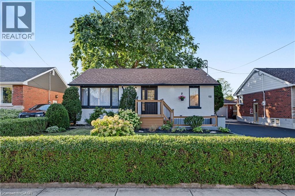98 Wise Crescent, Hamilton, Ontario  L8T 2L8 - Photo 2 - 40873376