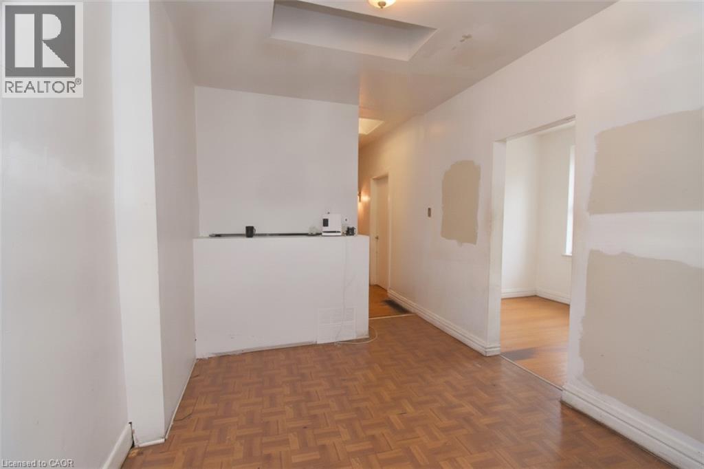950 Barton Street E, Hamilton, Ontario  L8L 3C3 - Photo 18 - 40869968
