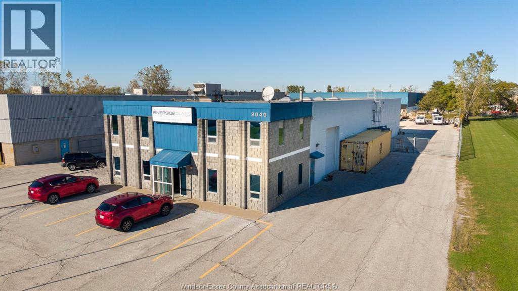 2040 FASAN DRIVE, Tecumseh, Ontario