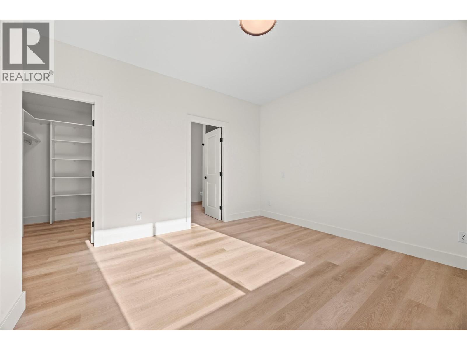 773 Kinnear Avenue Unit# 5, Kelowna, British Columbia  V1Y 5B2 - Photo 16 - 10404021