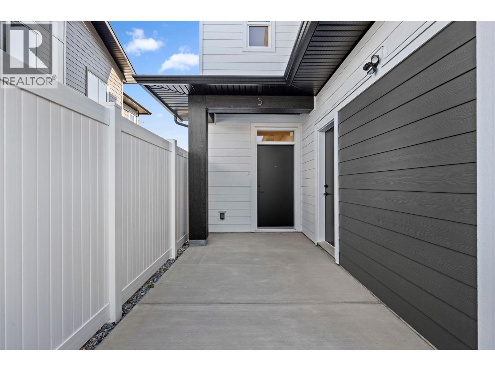773 Kinnear Avenue Unit# 5, Kelowna, British Columbia  V1Y 5B2 - Photo 29 - 10404021