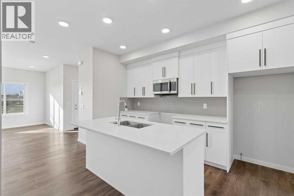 210 Heartwood Parade SE