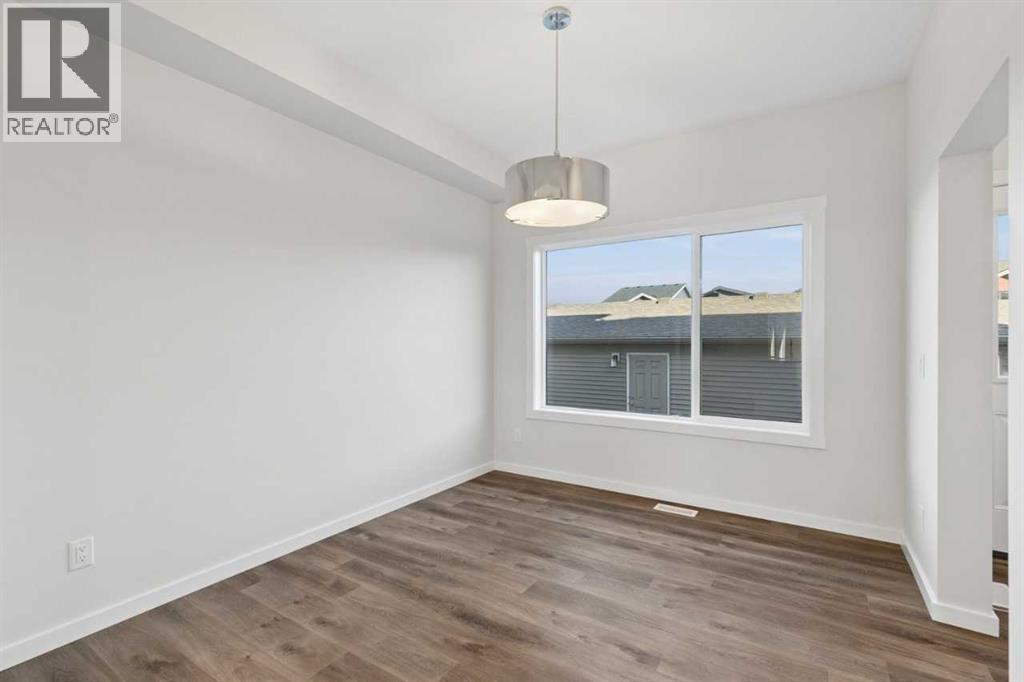 210 Heartwood Parade SE