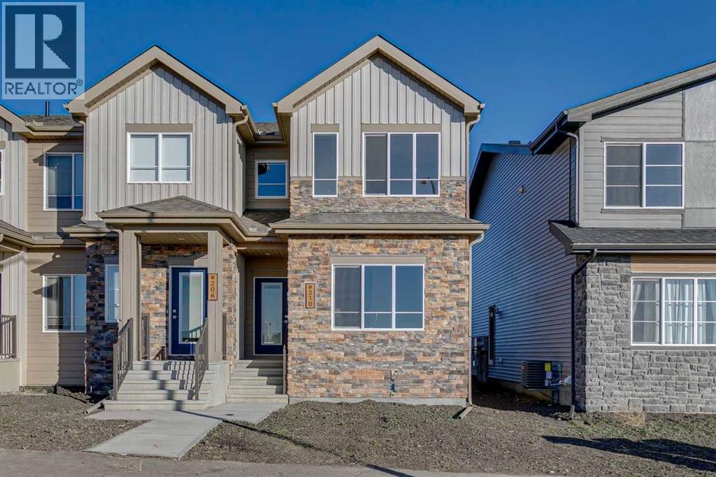 210 Heartwood Parade SE