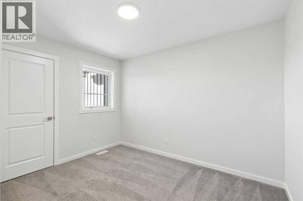 210 Heartwood Parade SE