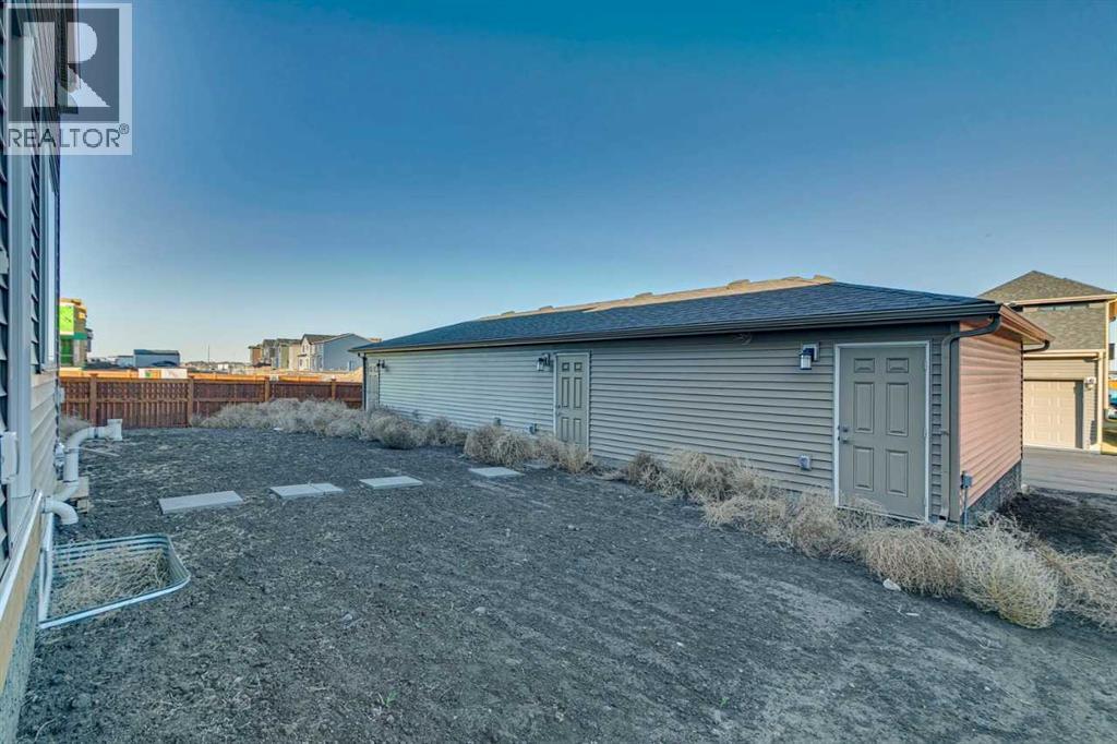 210 Heartwood Parade SE
