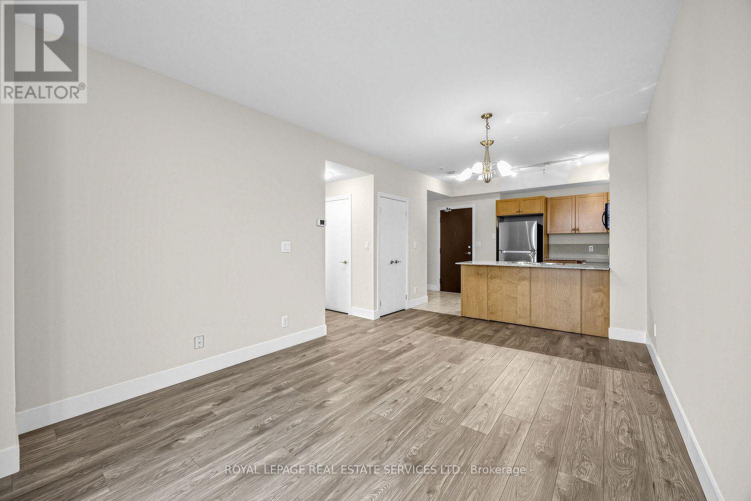 1704 - 1359 Rathburn Road E, Mississauga, Ontario  L4W 5P7 - Photo 10 - W14105674