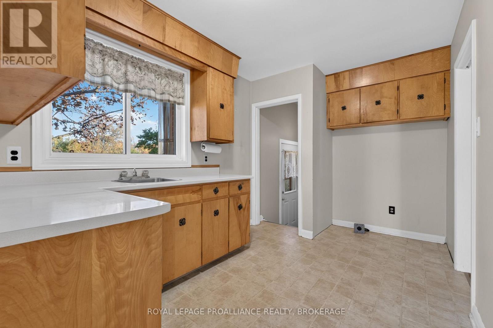1416 Woodfield Crescent, Kingston, Ontario  K7P 2V6 - Photo 11 - X14107700