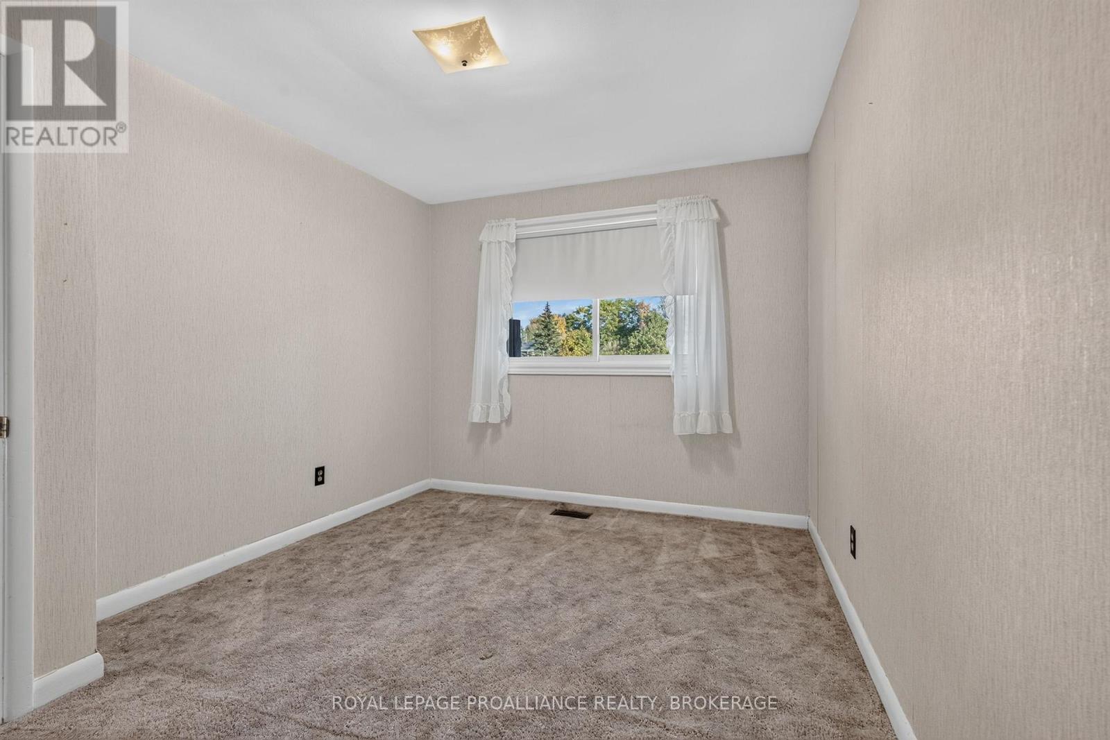 1416 Woodfield Crescent, Kingston, Ontario  K7P 2V6 - Photo 13 - X14107700