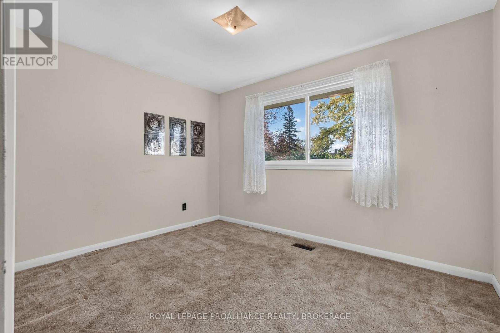 1416 Woodfield Crescent, Kingston, Ontario  K7P 2V6 - Photo 18 - X14107700