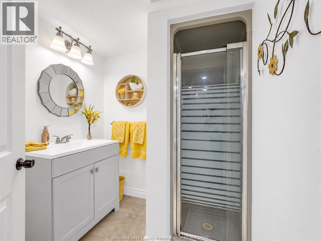 1107 Janette ..., Windsor, Ontario  N9A 5A6 - Photo 15 - 26025959