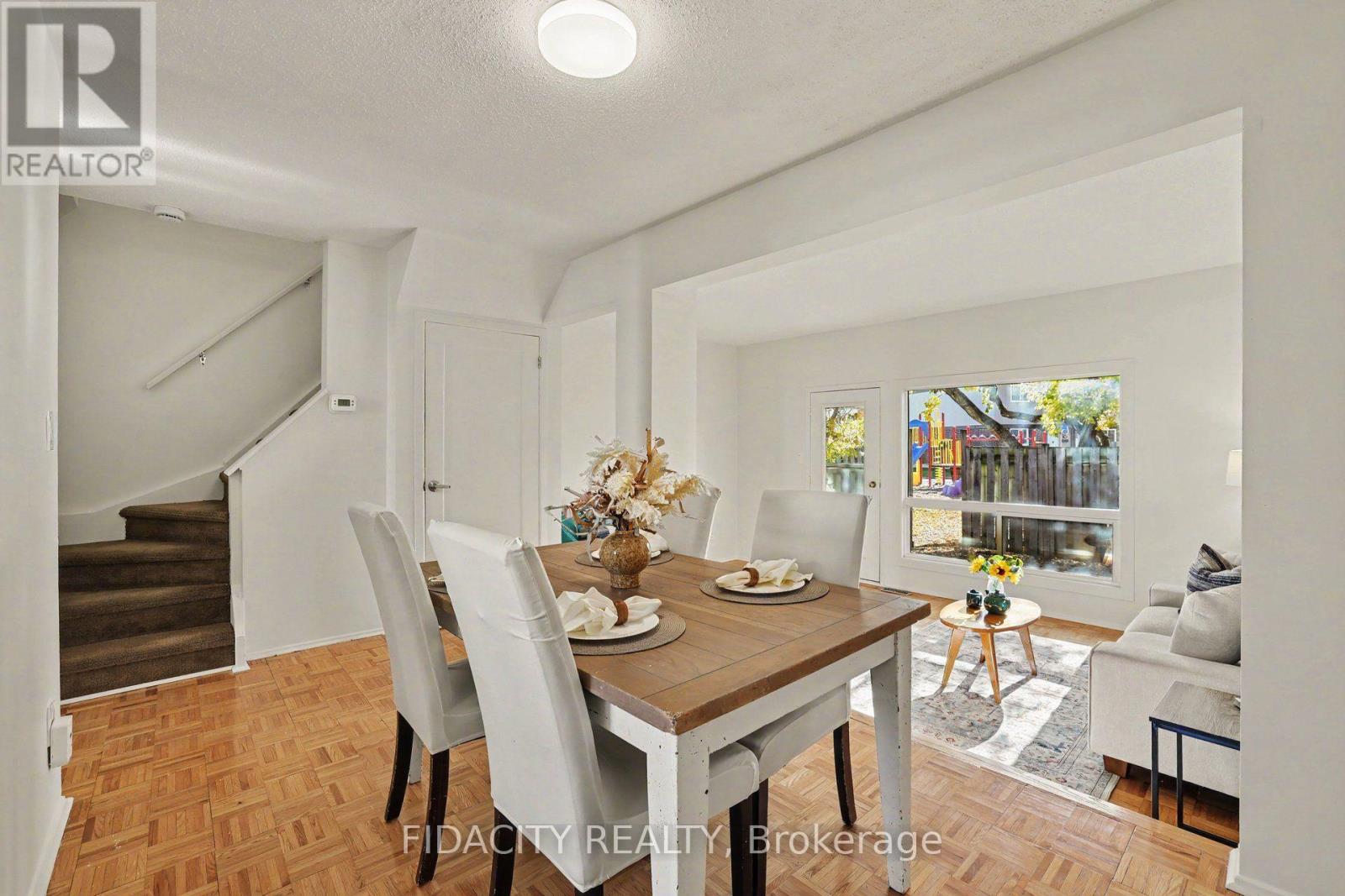 E - 44 Foxfield Drive, Ottawa, Ontario  K2J 1P7 - Photo 7 - X14107820