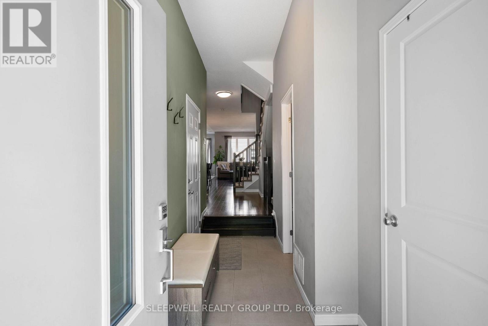 147 Westphalian Avenue, Ottawa, Ontario  K2V 0A3 - Photo 4 - X14107828