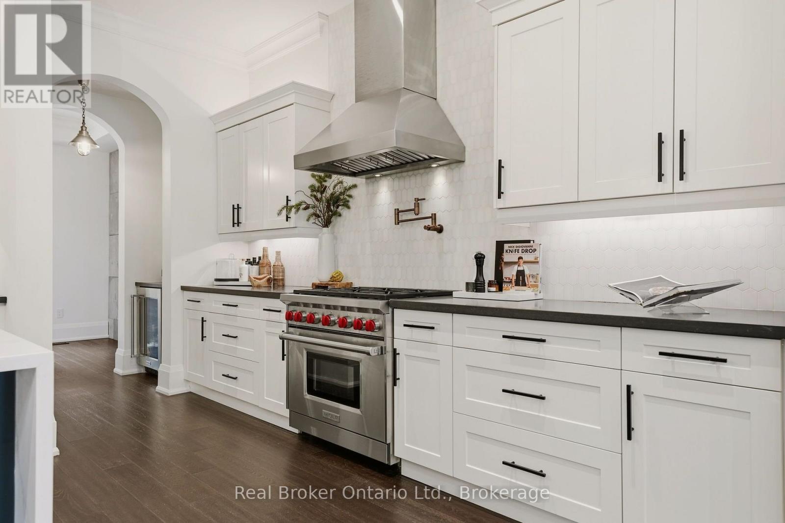 175 North Shore Boulevard W, Burlington, Ontario  L7T 1A2 - Photo 14 - W14107892