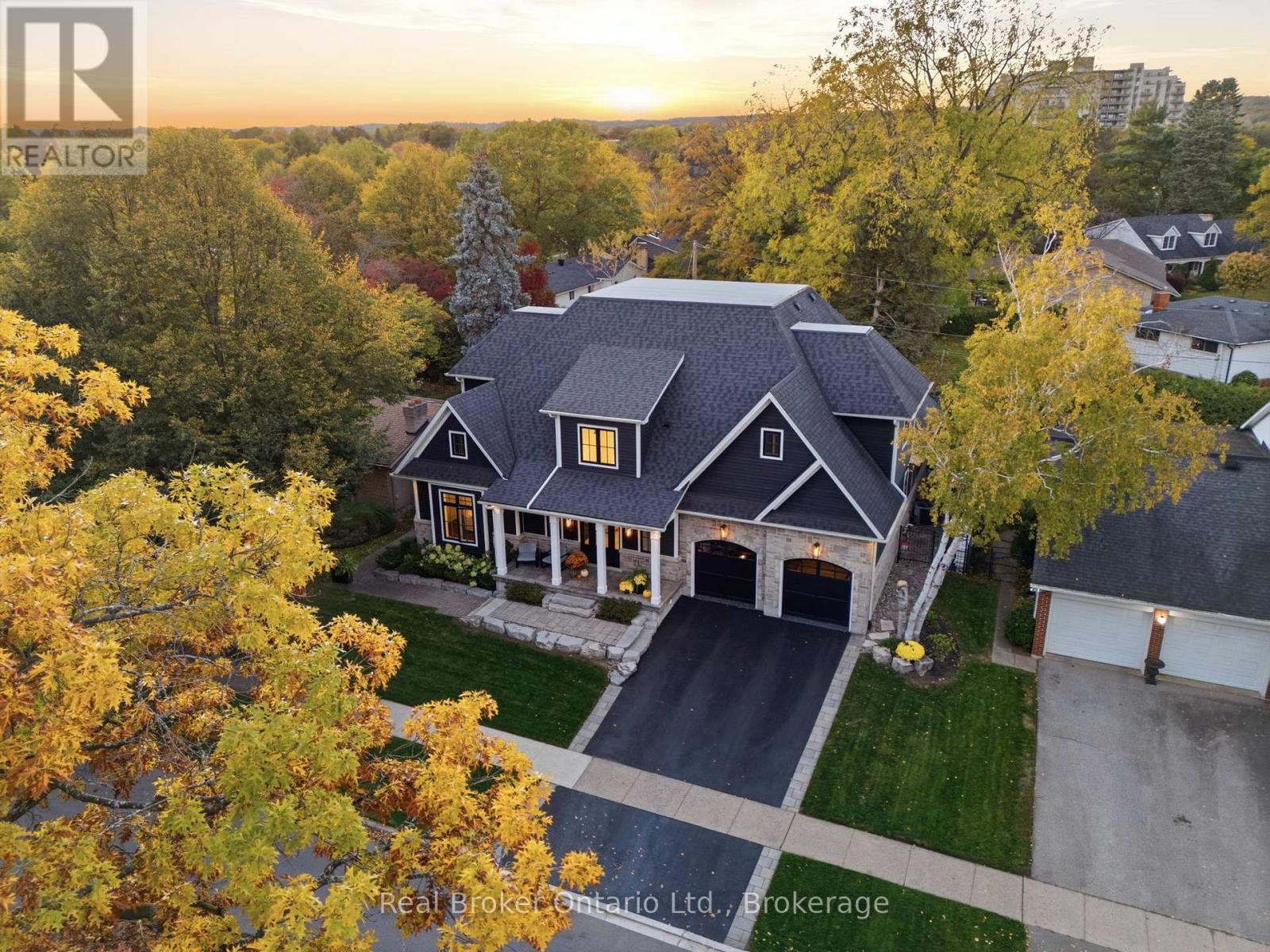 175 North Shore Boulevard W, Burlington, Ontario  L7T 1A2 - Photo 4 - W14107892