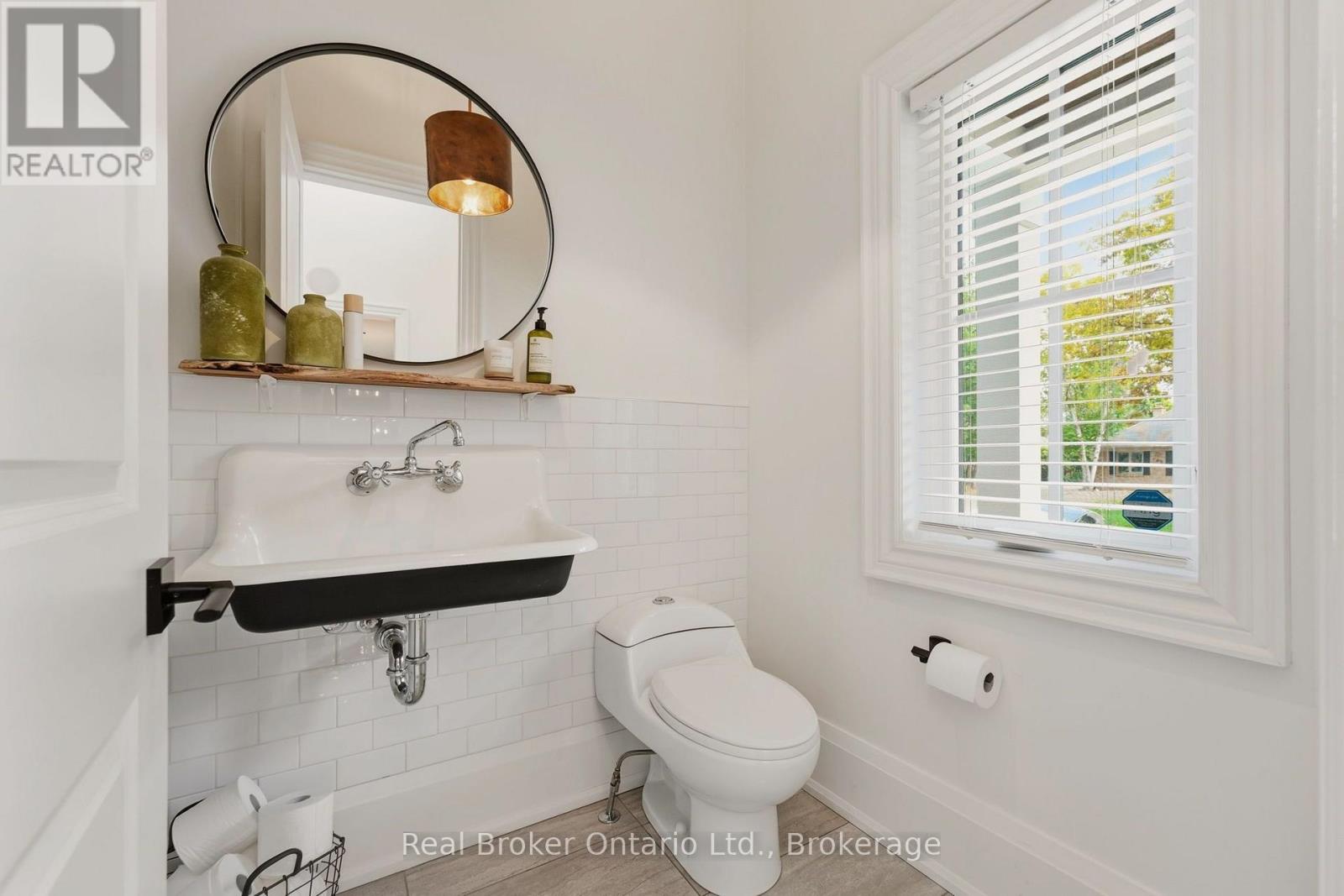 175 North Shore Boulevard W, Burlington, Ontario  L7T 1A2 - Photo 7 - W14107892