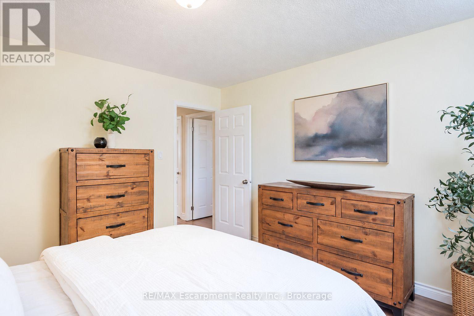45 Niska Drive, Hamilton, Ontario  L8B 0B5 - Photo 18 - X14107698