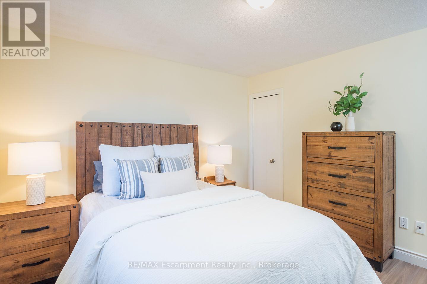 45 Niska Drive, Hamilton, Ontario  L8B 0B5 - Photo 19 - X14107698