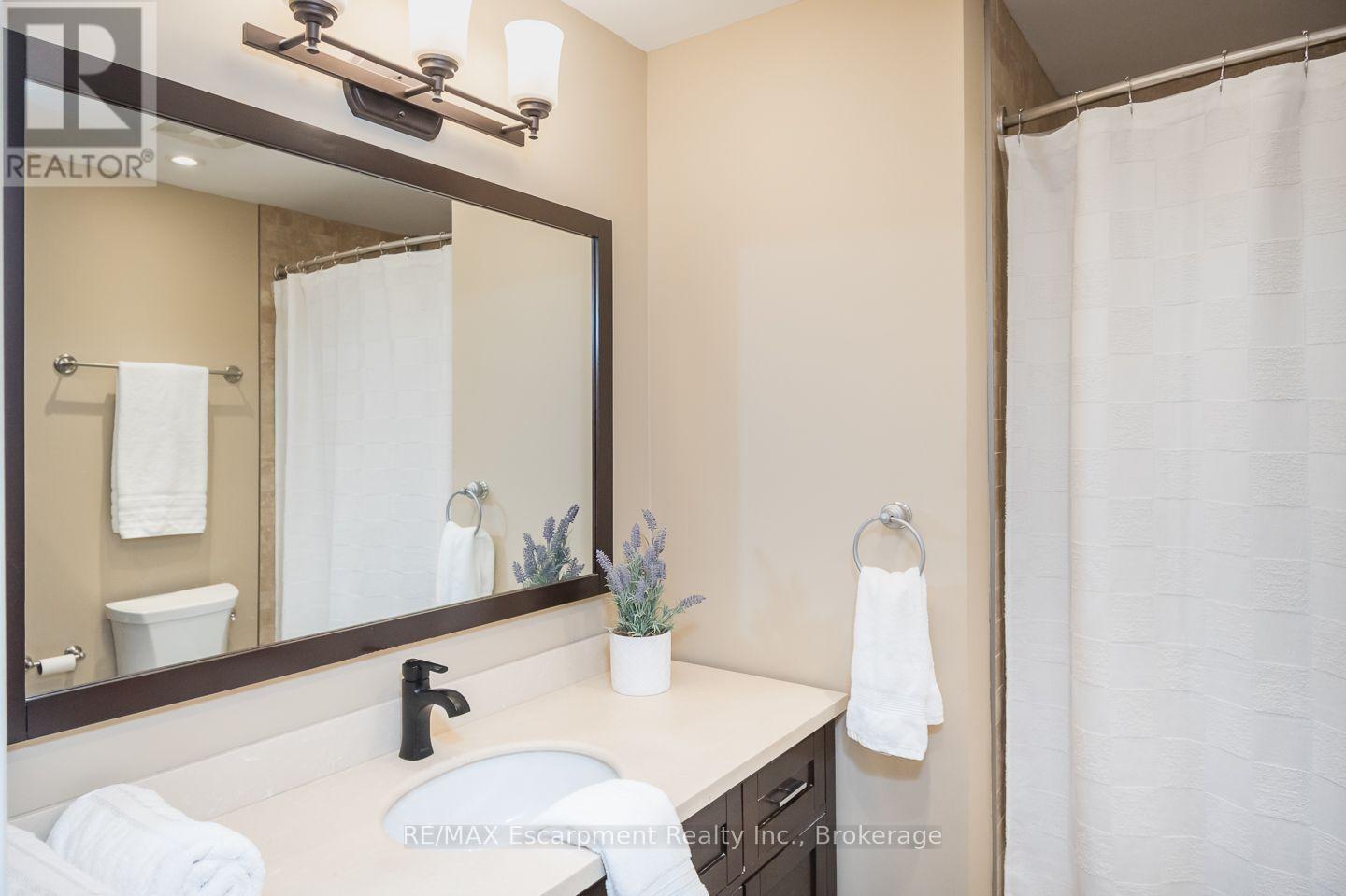 45 Niska Drive, Hamilton, Ontario  L8B 0B5 - Photo 21 - X14107698