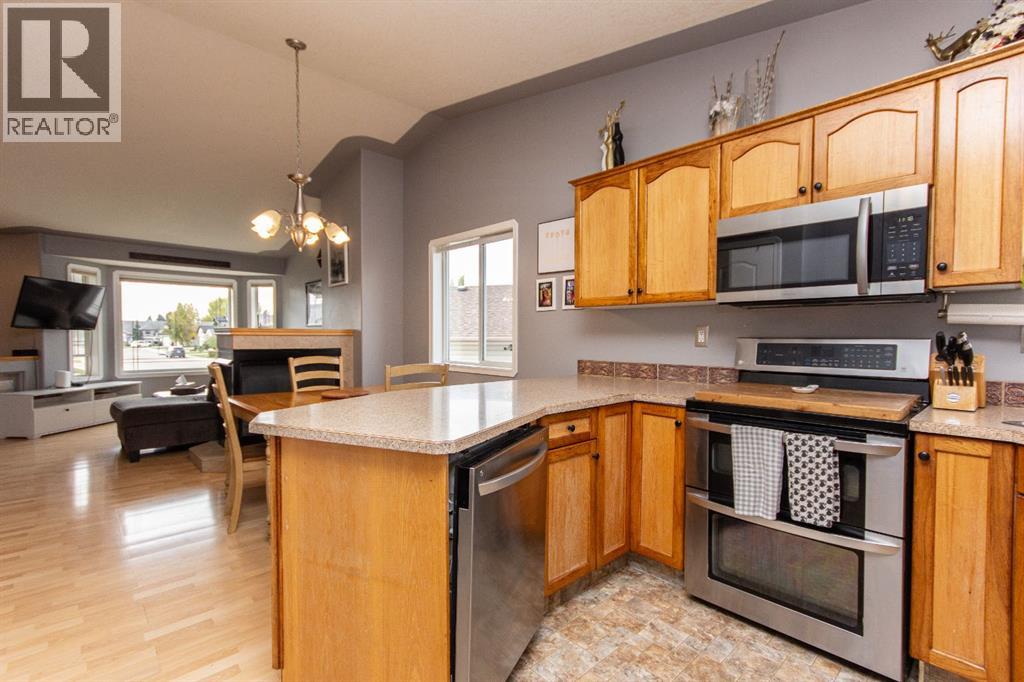 127 Dolan Close, Red Deer, Alberta  T4R 3A3 - Photo 8 - A2353505