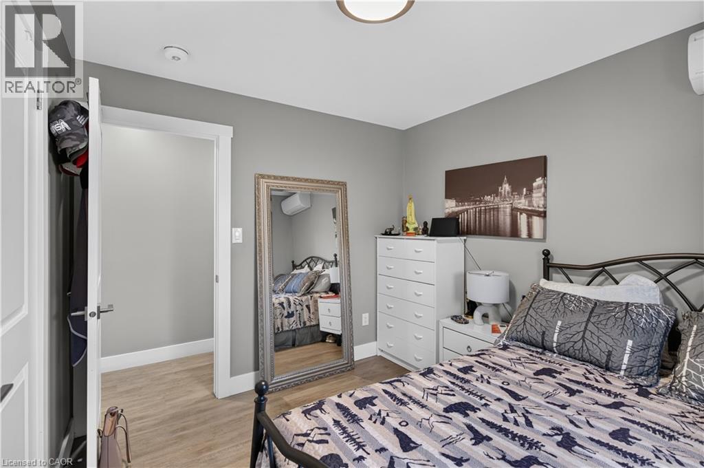 841 Tenth Avenue, Hamilton, Ontario  L8T 3L7 - Photo 16 - 40872976