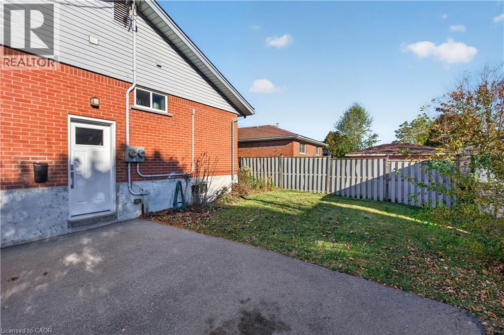 841 Tenth Avenue, Hamilton, Ontario  L8T 3L7 - Photo 35 - 40872976
