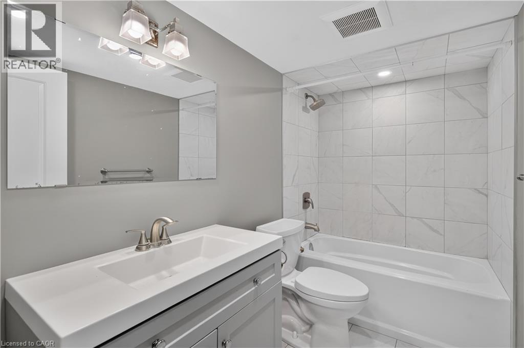 841 Tenth Avenue, Hamilton, Ontario  L8T 3L7 - Photo 34 - 40872976