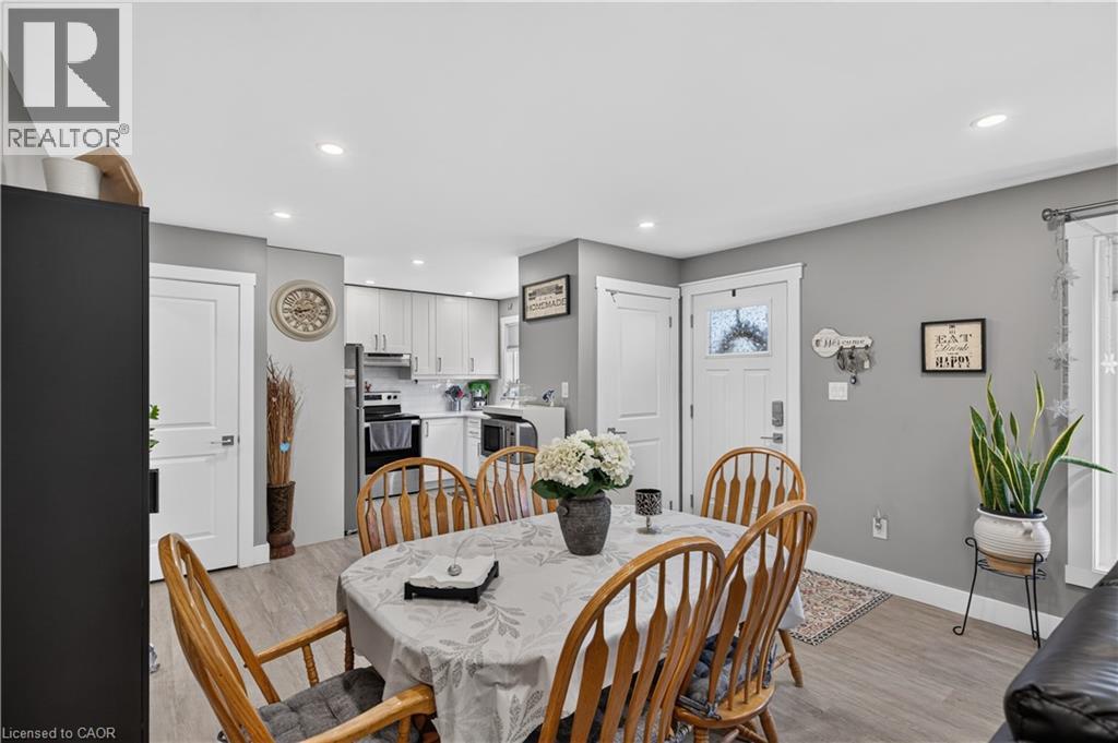 841 Tenth Avenue, Hamilton, Ontario  L8T 3L7 - Photo 9 - 40872976