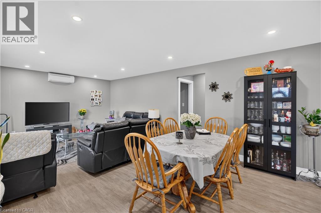 841 Tenth Avenue, Hamilton, Ontario  L8T 3L7 - Photo 7 - 40872976