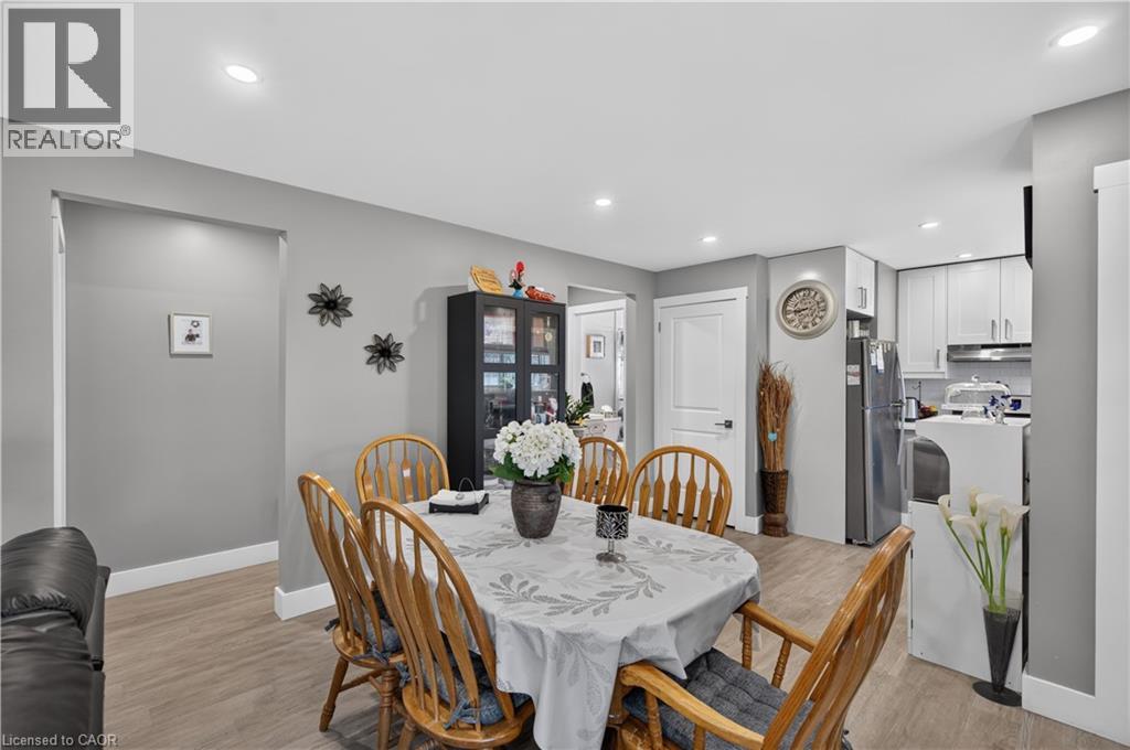 841 Tenth Avenue, Hamilton, Ontario  L8T 3L7 - Photo 8 - 40872976