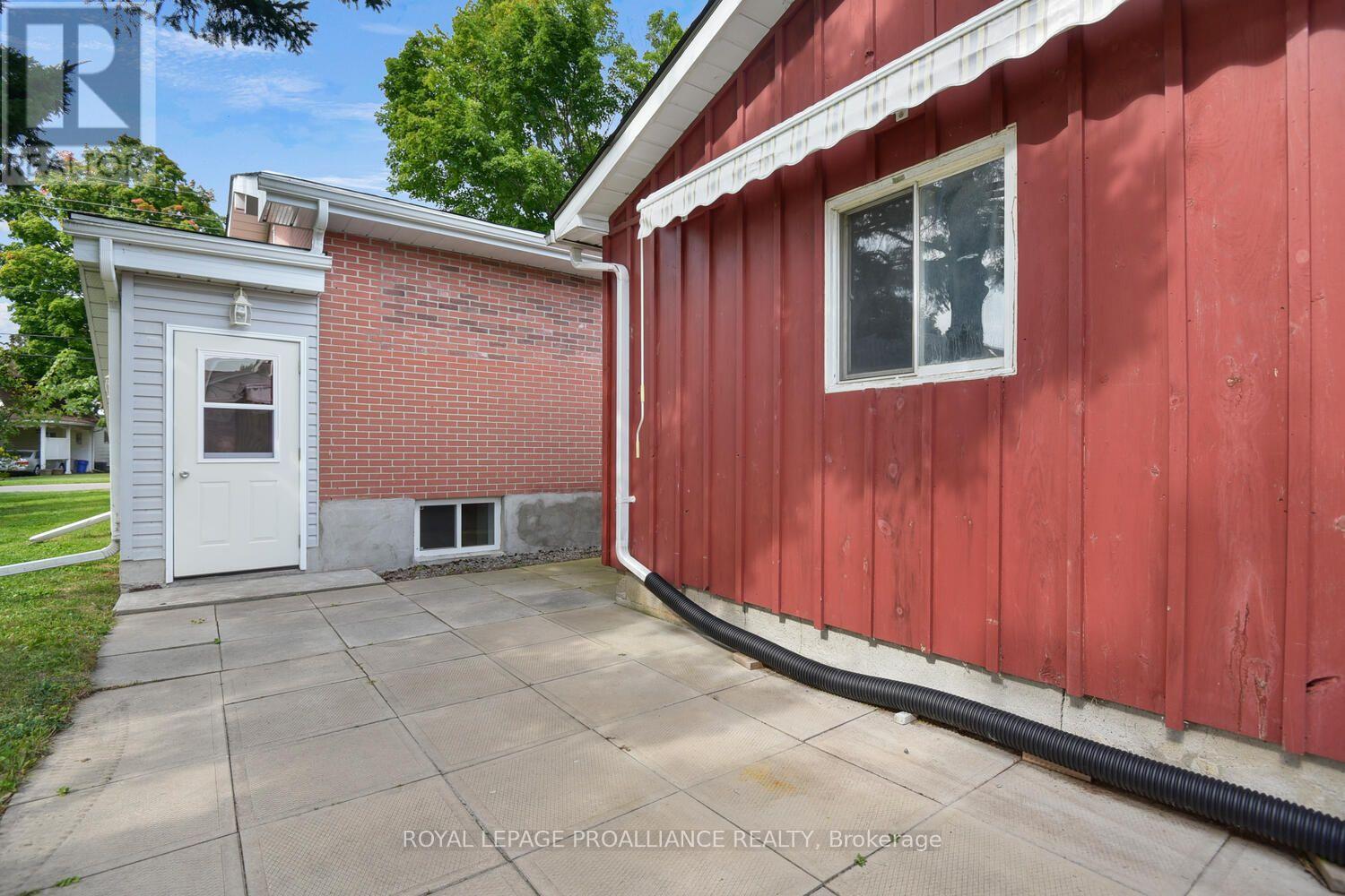 3 Geneva Court, Brockville, Ontario  K6V 1M7 - Photo 2 - X14107940