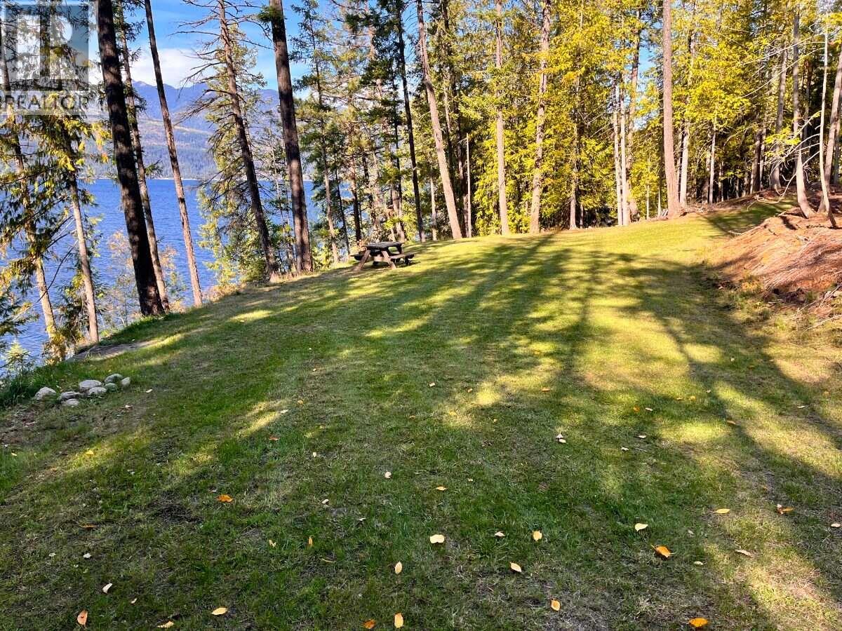 1087 Riondel Road, Riondel, British Columbia  V0B 2B0 - Photo 7 - 10404344