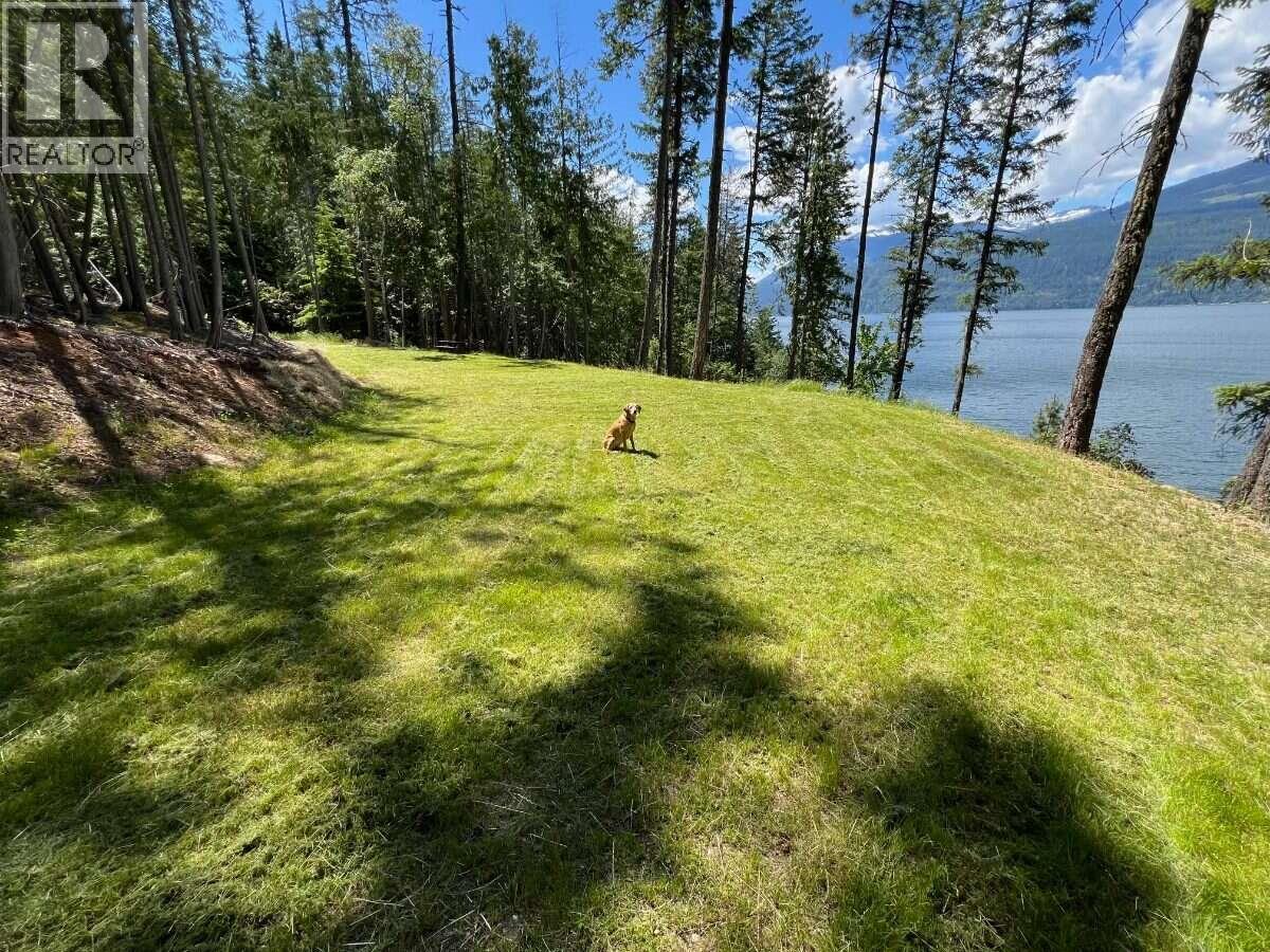 1087 Riondel Road, Riondel, British Columbia