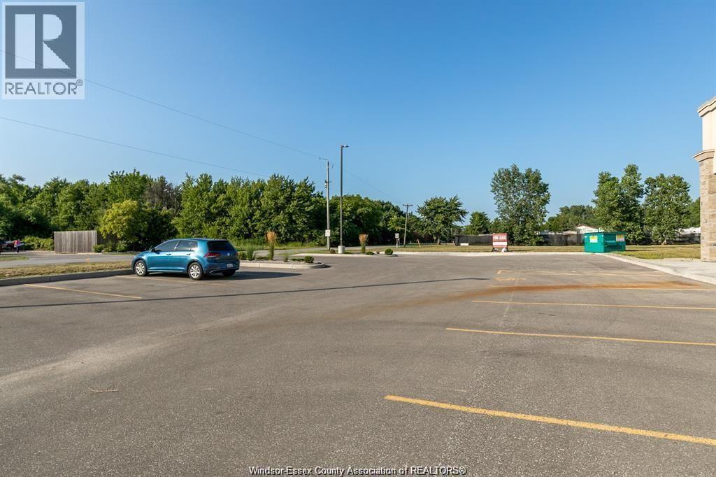 319c Talbot Street North, Essex, Ontario  N8M 2E1 - Photo 4 - 26026037