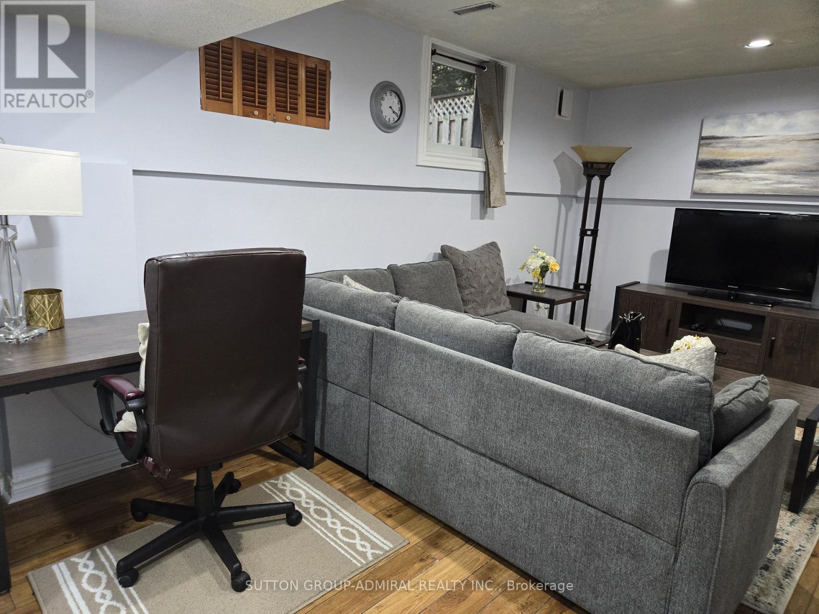 Lower - 6 Blairville Road, Toronto, Ontario  M3H 5Y5 - Photo 3 - C14107732